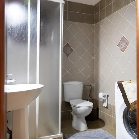 Mani Sea & Stone House Tatil Evi *