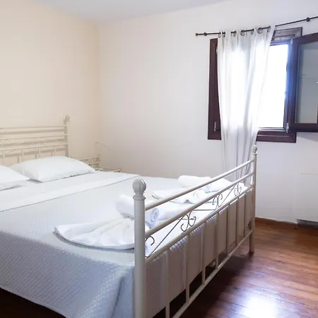 Mani Sea & Stone House Pyrgos Dirou